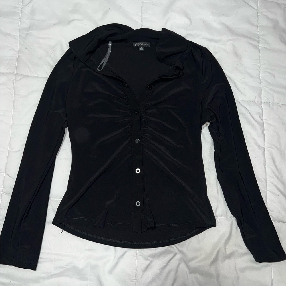 BLACK BLOUSE